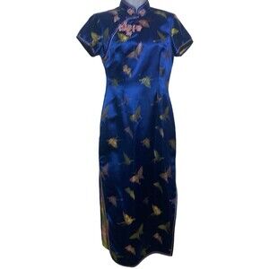 Chinese Traditional Women Dress Cheongsam Satin Blue Butterfly Embroidered READ